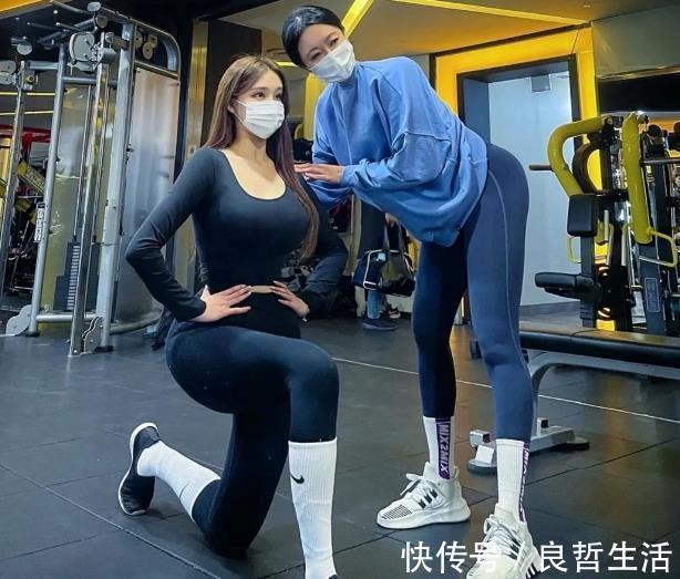 选美大赛|长腿蜜桃女孩，曾参加韩国小姐选美大赛，坚持训练拥有好身材