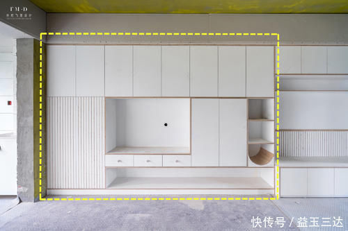 电视墙|奉劝小户型,电视墙能打柜别空着,5米3长多个餐厅卡座省10㎡