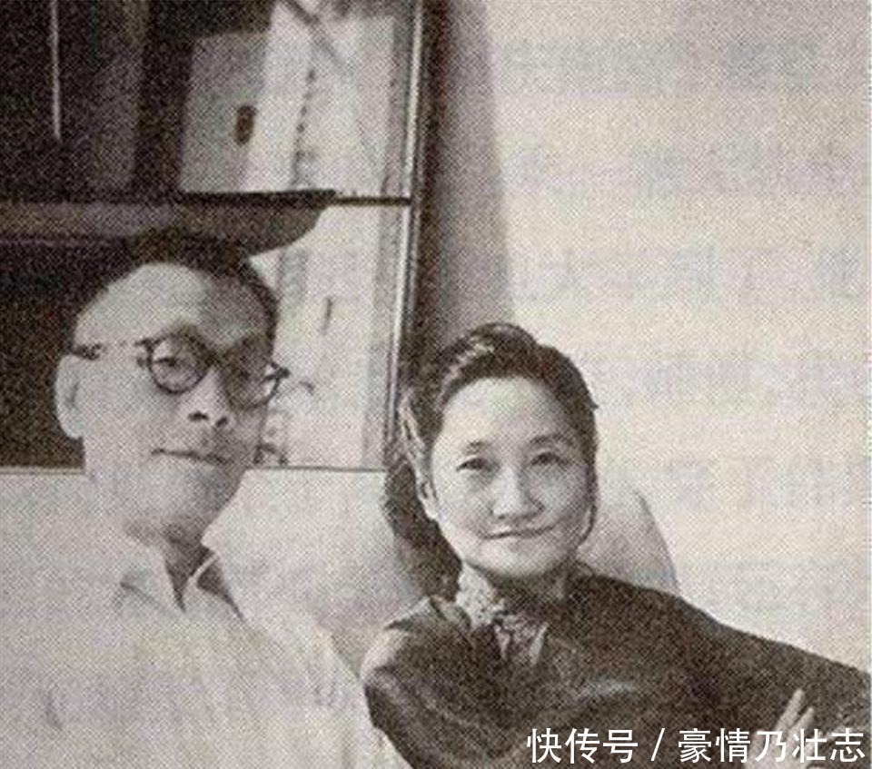 才女|才女陆小曼老照片,标准的名媛闺秀,美貌才华令徐志摩倾心不已!