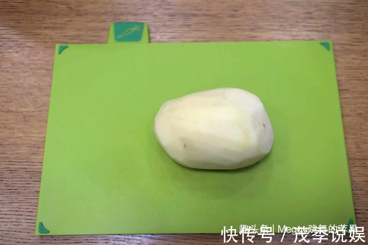 薯条|谁还不是个孩子烤一锅鸡翅和薯条解解馋,不用一滴油健康好吃