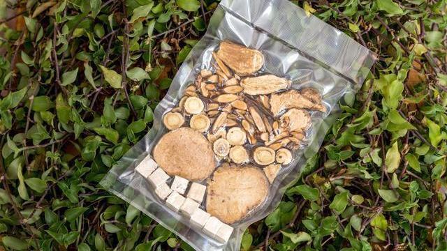 睡眠质量|一两茯苓一两金,茯苓的“最佳搭档”揭秘,祛湿补气,体重蹭蹭降