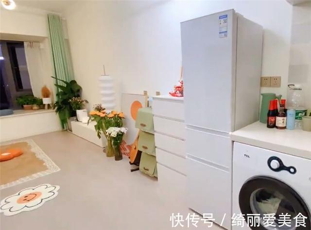 卧室|姑娘买下28㎡小家,利用2米9层高做夹层卧室,一个人住也太爽了