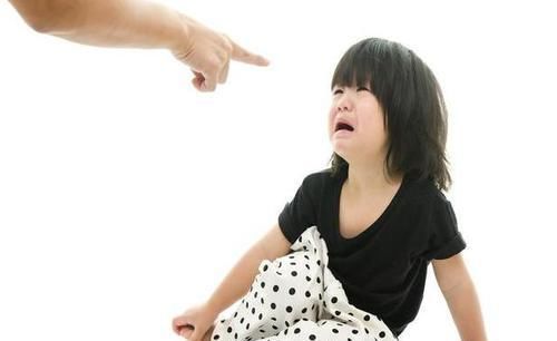 父母|能不能别总来我家蹭饭,女儿质问舅舅,妈妈脸上挂不住了