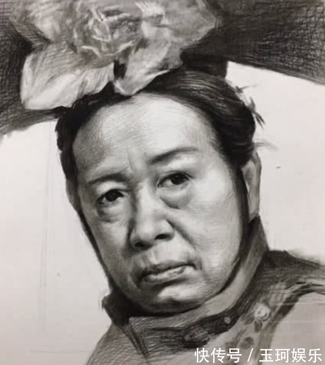 上手$老师要求画神仙姐姐,学渣美术生直接上手,看到成品没毛病!