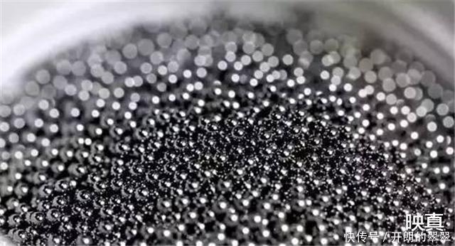 有众多顶尖科技的中国却被圆珠笔头困了十年之久,精度堪比造航母