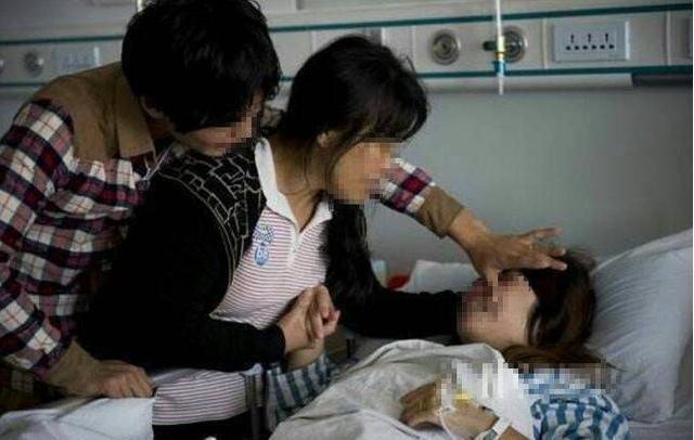 医生|19岁孕妇怀胎11月未产子，医院检查过后医生骂老公太无知！