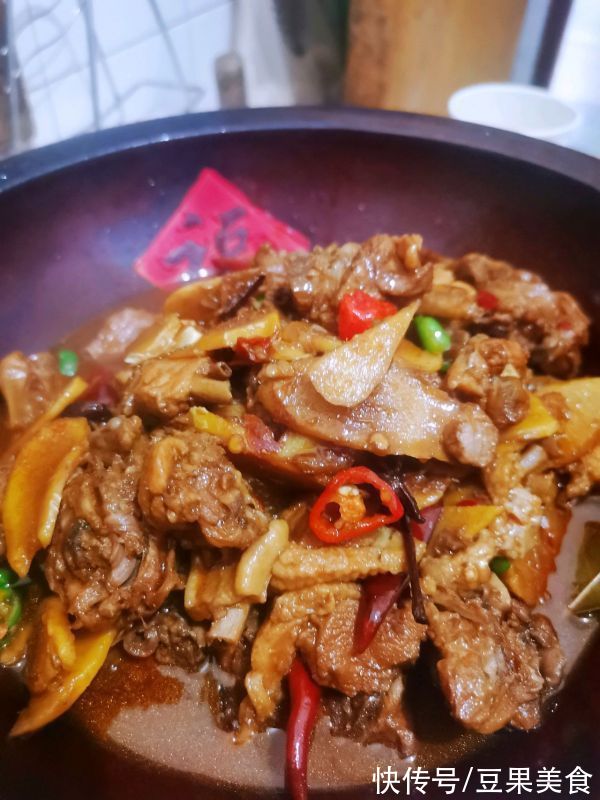 正宗子姜炒水鸭做法，最关键的是一学就会