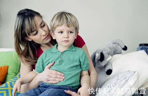 孩子|这四种伤脾胃的食物少给孩子吃,以免影响娃的生长发育