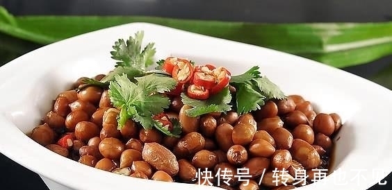 血管|花生和一种食物搭配,清洁血管防血栓,血压悄悄降