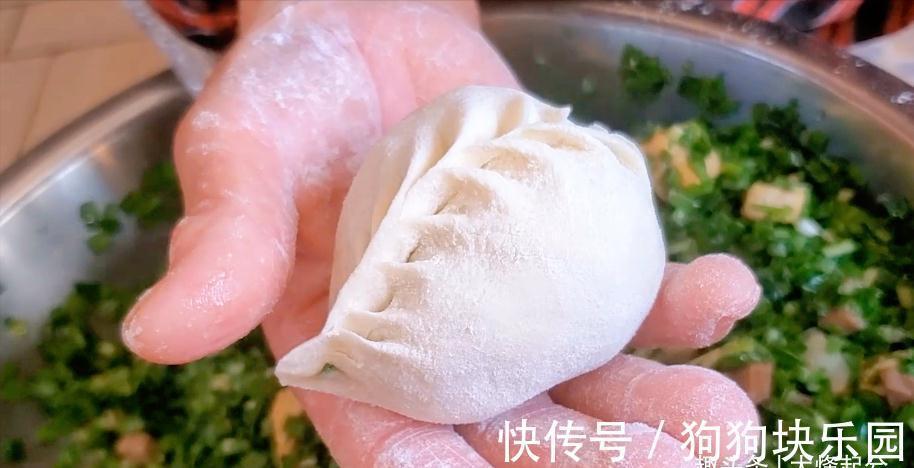 秋天最后一鲜，包包子比白菜萝卜鲜美，遇上别手软，错过要等明年