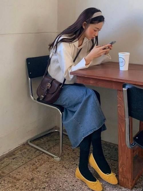 春季搭配灵感：这样配色时髦不撞衫，摆脱路人感