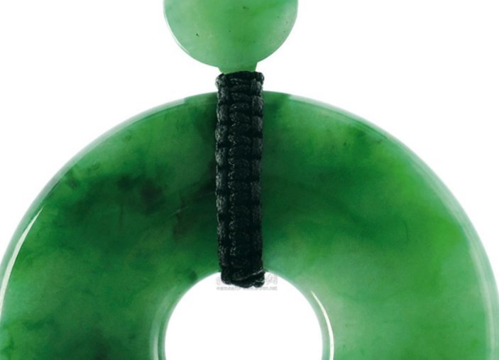 竟然|为什么越贵的翡翠越要用黑色挂绳,而遇到白绳就绕道里面学问竟然