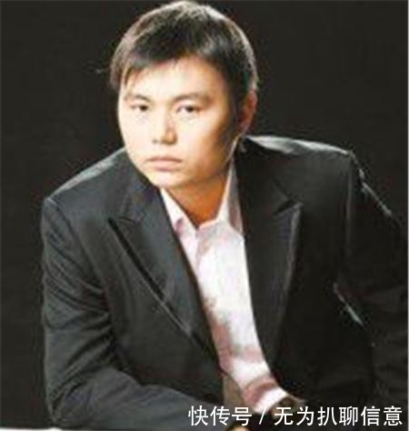 写过《明朝那些事儿》的作家当年明月,为什么会隐退?现况如何?
