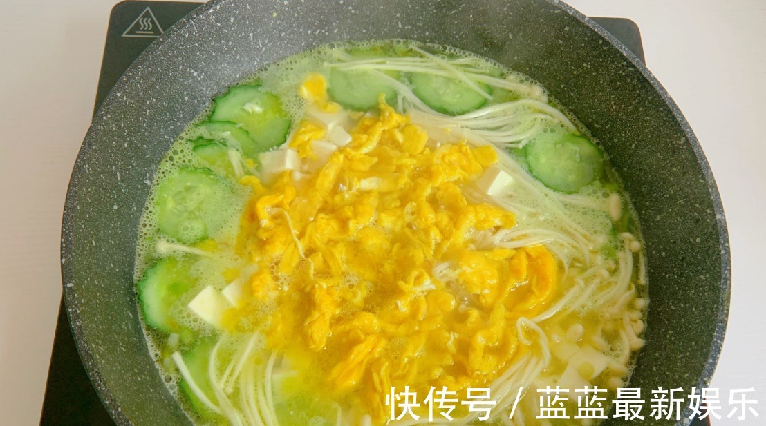 金针菇|瘦身时最爱喝这碗汤,低脂饱腹,清香刮油,吃撑了也不怕