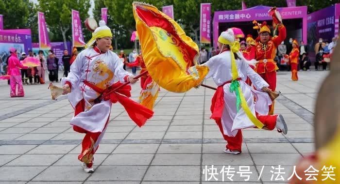 花博会|国庆首日超火热！花博会现场“吃喝玩乐”畅快嗨