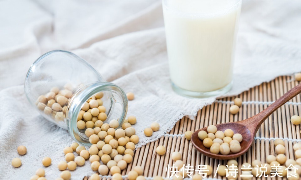 黄麦|脚是身体的“放大镜”,出现3种情况,可能是健康发出“预警”!