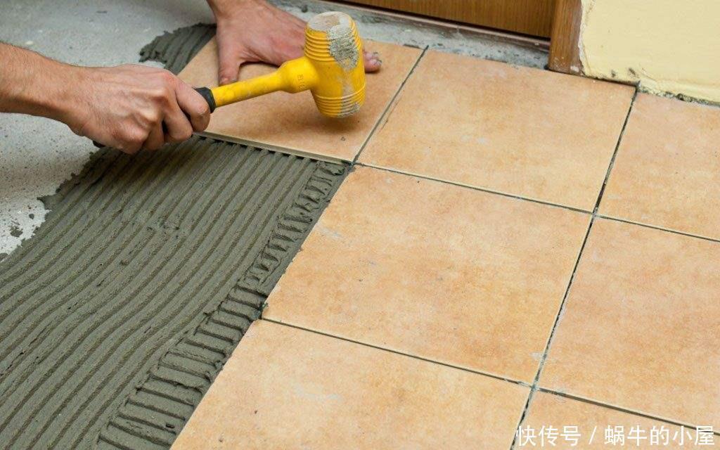 瓷砖|越来越多人不用水泥贴瓷砖,用这种至少能省一半人工费,太聪明了