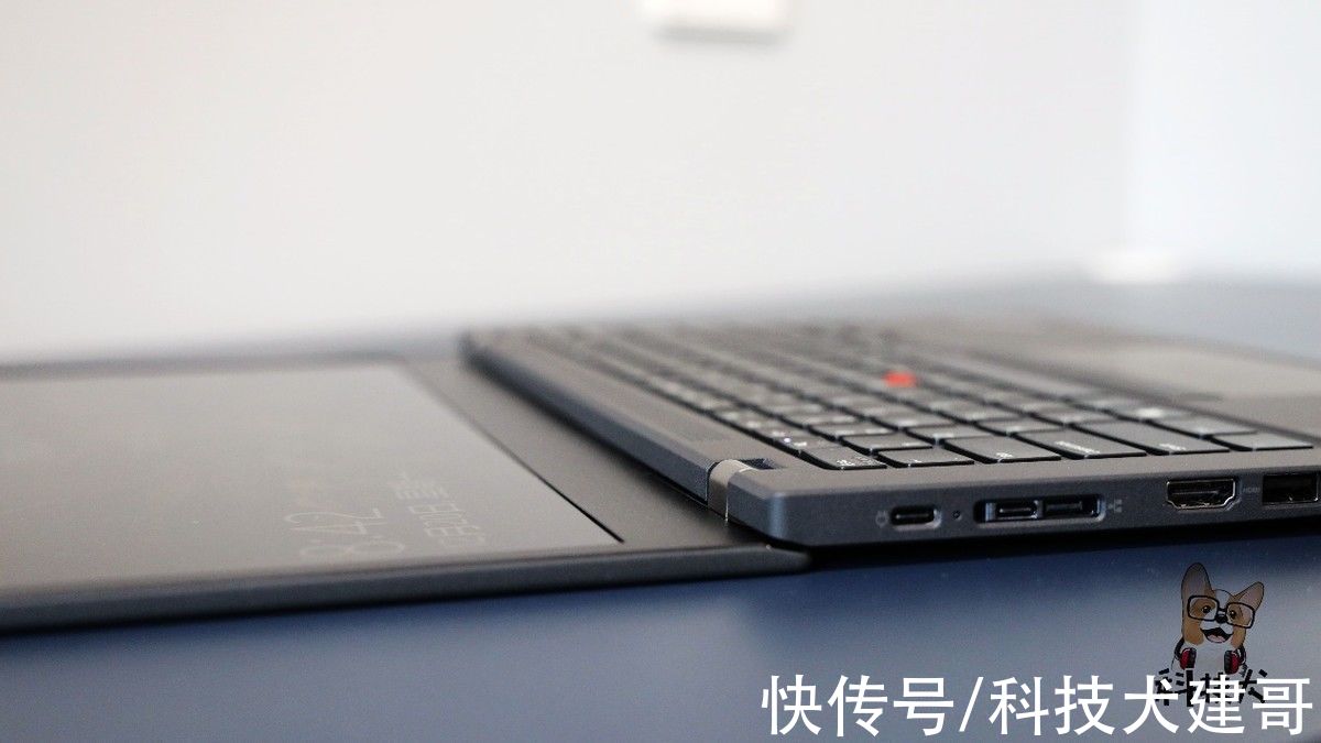 ThinkPad T14s 2021锐龙版评测：满足商务人士日常所需 诠释美学精造