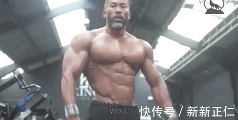 俯卧撑|听说胸肌好练，胸型难修，练成啥样一切随缘