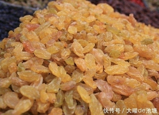 抗氧化剂|睡觉前每天嚼五颗葡萄干,坚持半个月,这三大好处会找到你哦