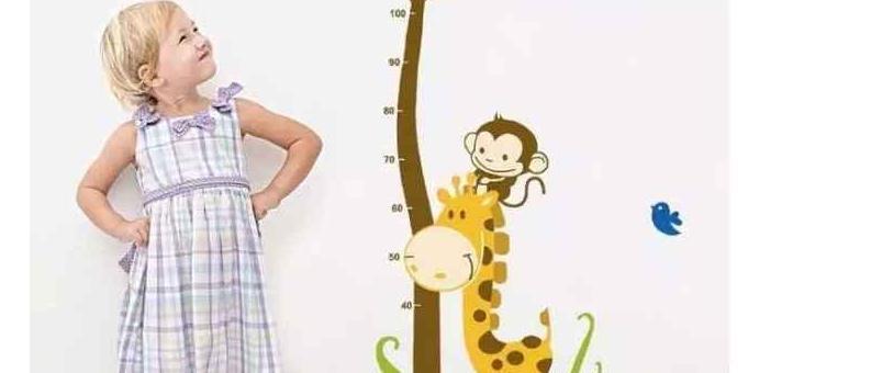 坚果|宝宝晚上睡觉前,这5种食物可以常吃,能助娃长高,还有益于睡眠