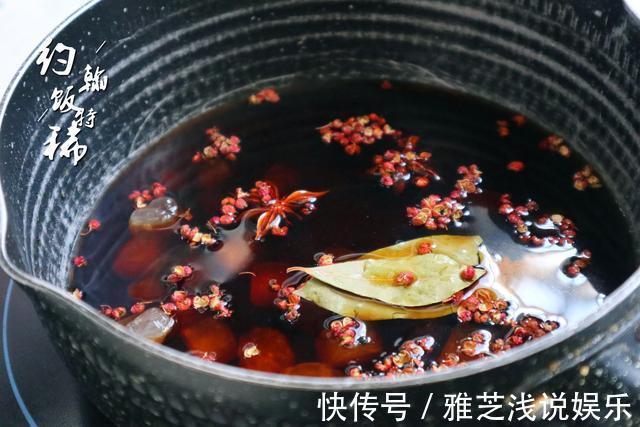 腌黄瓜|夏天,吃黄瓜苦瓜不如吃它,2元一斤,切成条简单一拌,清脆爽口