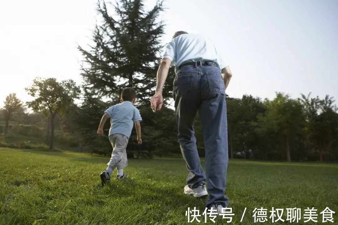 家庭|那些没有老人帮忙带娃的家庭,日子是怎样过的?过来人道出真相