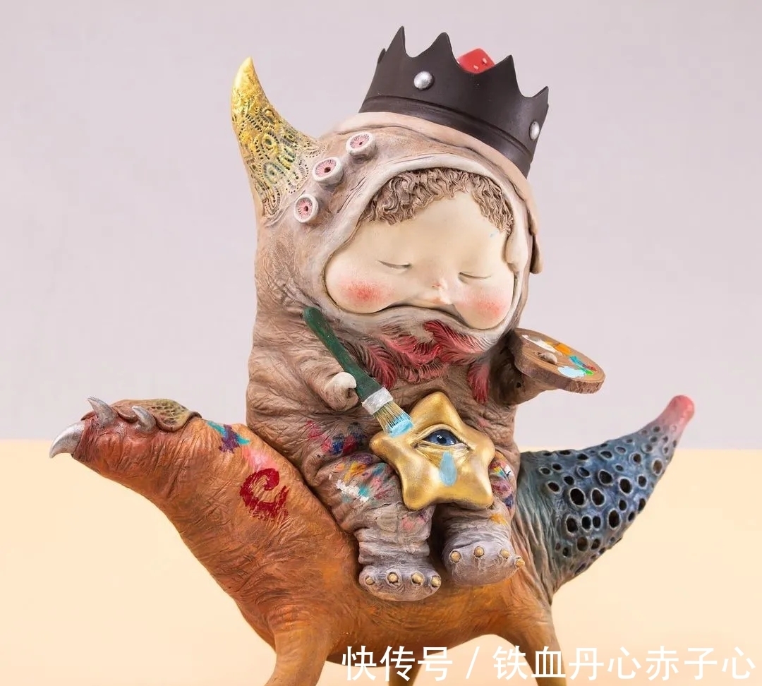 Ueda$Akishi Ueda:黑暗和可爱的完美交融