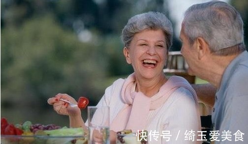 高血压患者|高血压,谨记早起三不做,饭后三不急,睡前三不宜,降低血压峰值