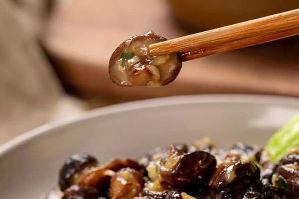 香菇|天然“黄体酮”被找到，女人常吃，美容养颜，40岁仍是少女脸