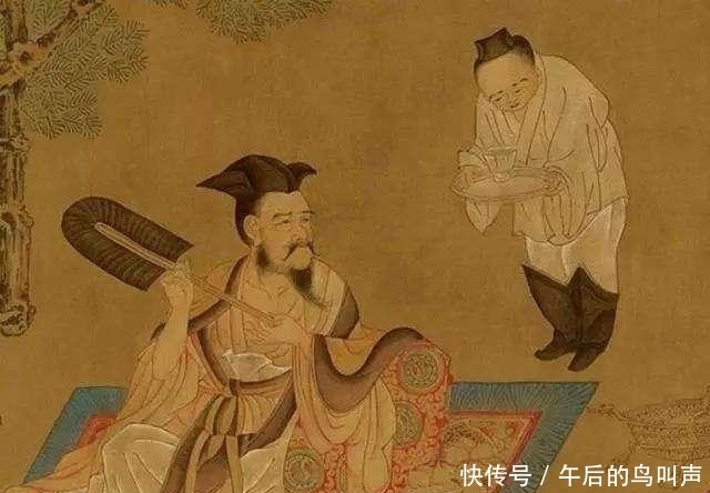 手中|诸葛亮手中拿的“羽扇”究竟是什么鸟的羽毛制成的?