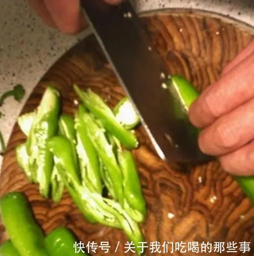 辣椒|买青椒时,挑直的还是弯的?牢记3点就知道“辣不辣”,太实用了