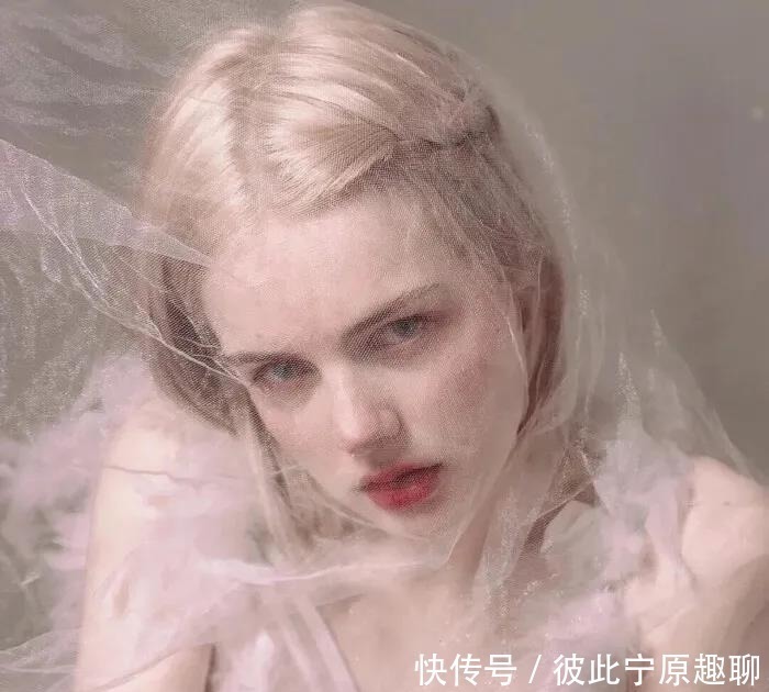 美女|超好看的ins风女头、欧美女头：高级可以做状态的句子