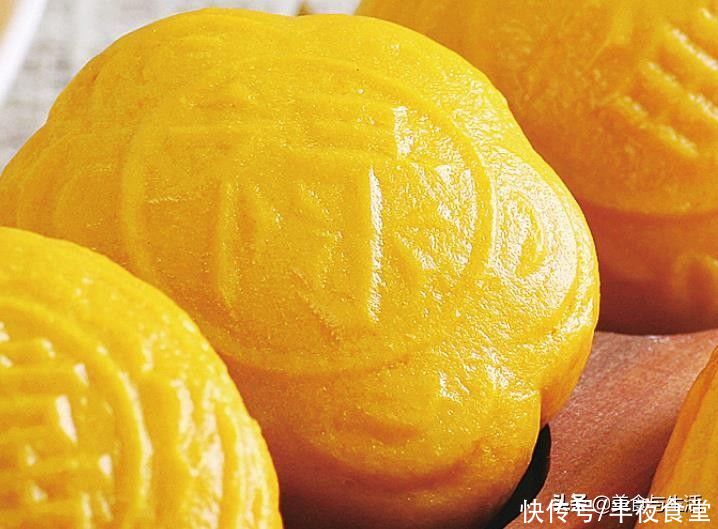 过年馒头不用蒸，平底锅煎着吃，金黄酥香暄软香甜，比面包还美味