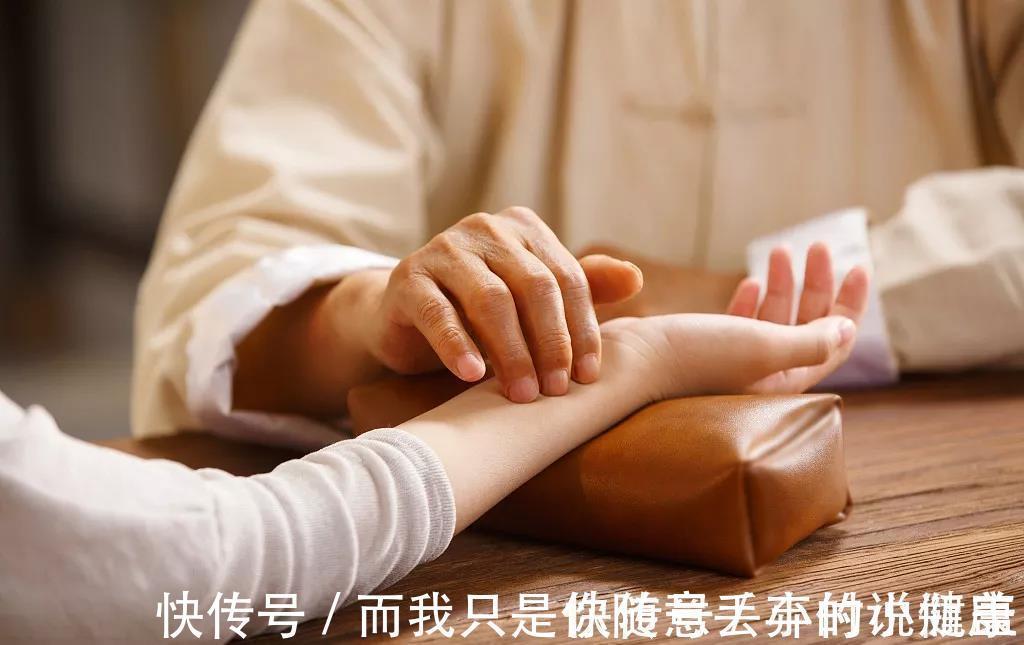 咖啡|气血不足的人,多吃“两红”少吃“两黄”,补气血身体更健康