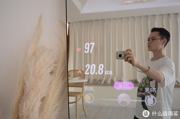 镜面|FITMORE智能健身镜，教练在线指导，未来的居家运动设备
