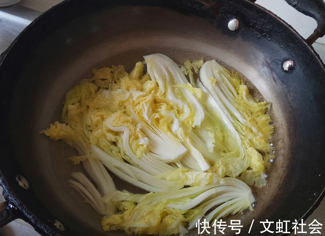 一道菜|在夏季受欢迎的一道菜，肉末粉丝蒸娃娃菜，少油少盐更健康