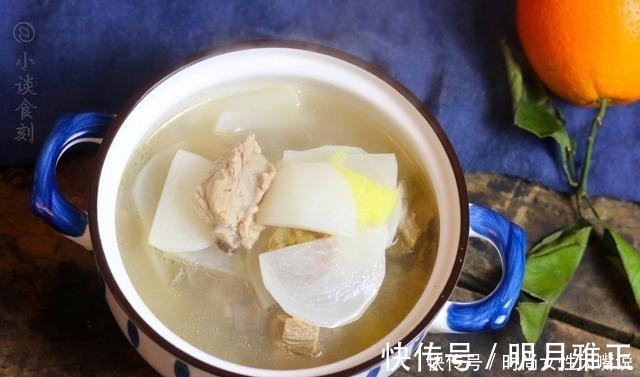 焯水|炖排骨时，有人焯水有人浸泡，方法错了，排骨肉质柴，不香也不鲜