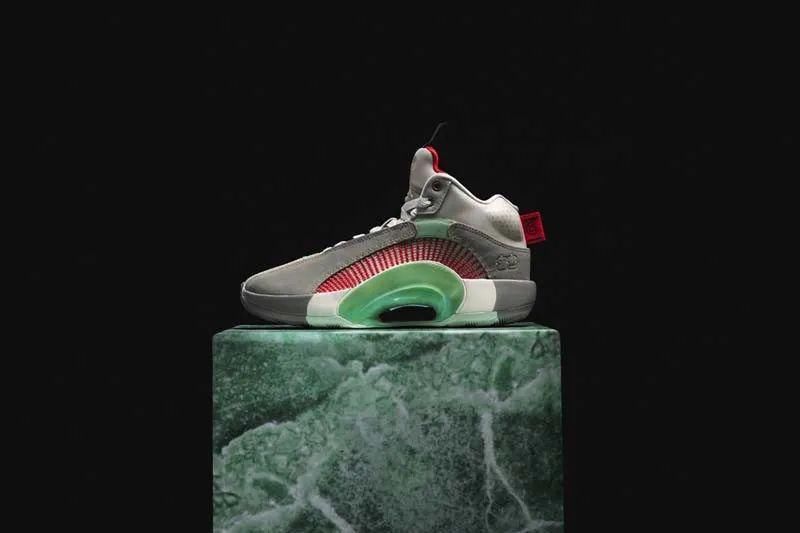 死亡之吻复刻实物曝光？CLOT的新年厚礼收好！