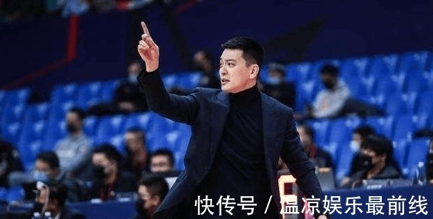 罚款|杨鸣因缺席赛后新闻发布会，被CBA罚款1万元