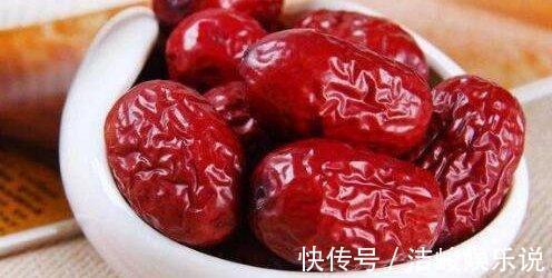 薏米|红枣和它一起泡，每天喝一杯，皱纹少了，色斑淡了，子宫更健康