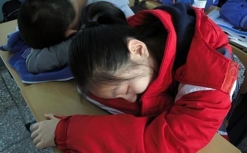 身高表|初高中学生身高表出炉,达到这个数才算合格,你家娃拖后腿了吗?