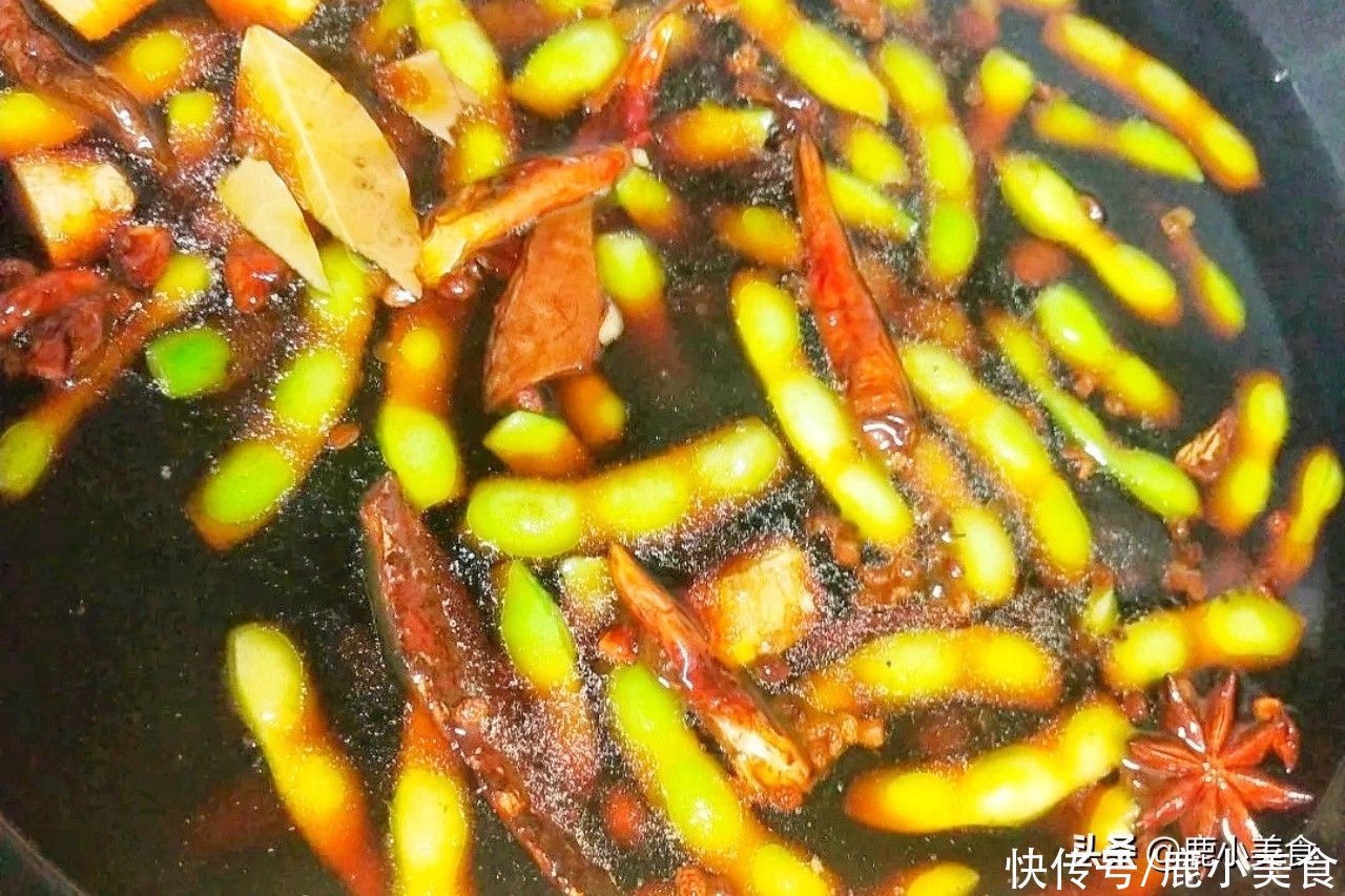 夏季|夏季最不可少的下酒菜，比炸花生米好吃，咸辣脆糯，还不易上火