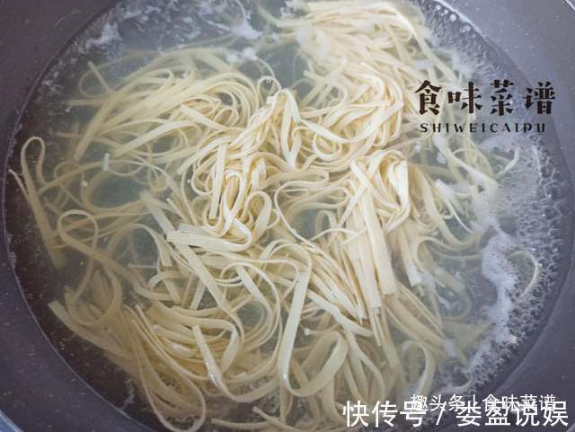 光盘|年夜饭精选6道凉拌菜，做法简单，清口解腻，端上桌一会儿就光盘