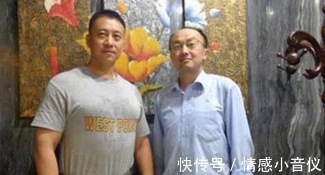 巴菲特|中国保镖李旭，徒手打倒30个壮汉，一个小时高达28万人民币