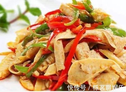 女人|炒青椒加一宝,女人常吃,大肚子平了,子宫干净了,皮肤也好!