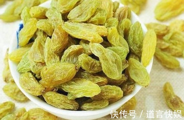 润肺|葡萄干生吃好,还是泡水吃好很多人傻傻没吃对,不妨来了解下