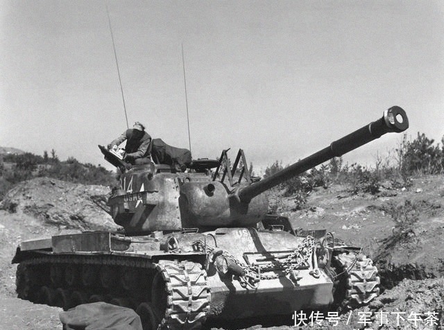 武器|血肉之躯对抗钢铁洪流:摧毁对手千辆坦克,使用武器却很简陋