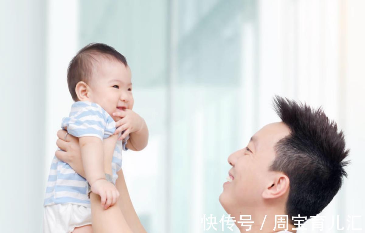 罗斯金|经常被抱着和经常躺着的宝宝,谁发育得更健康?差距一目了然