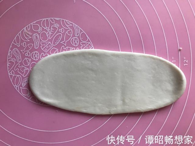 中式点心白皮酥做法，猪油和面静置半小时，成品香酥还不腻